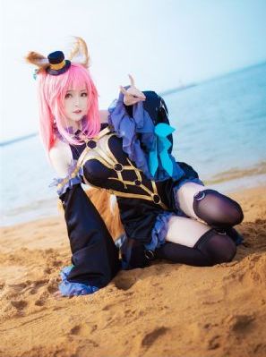挺进美艳老师雪白翘臀小说_HD在线观看完整版